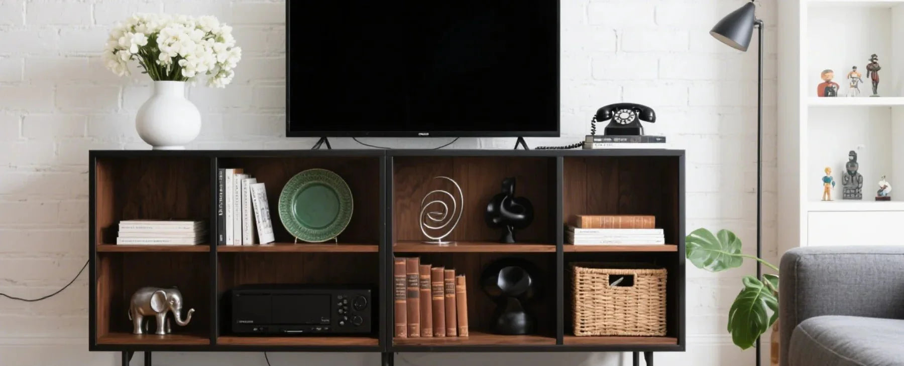9 Stylish Alternatives to Traditional TV Stands for Living Spaces ...
