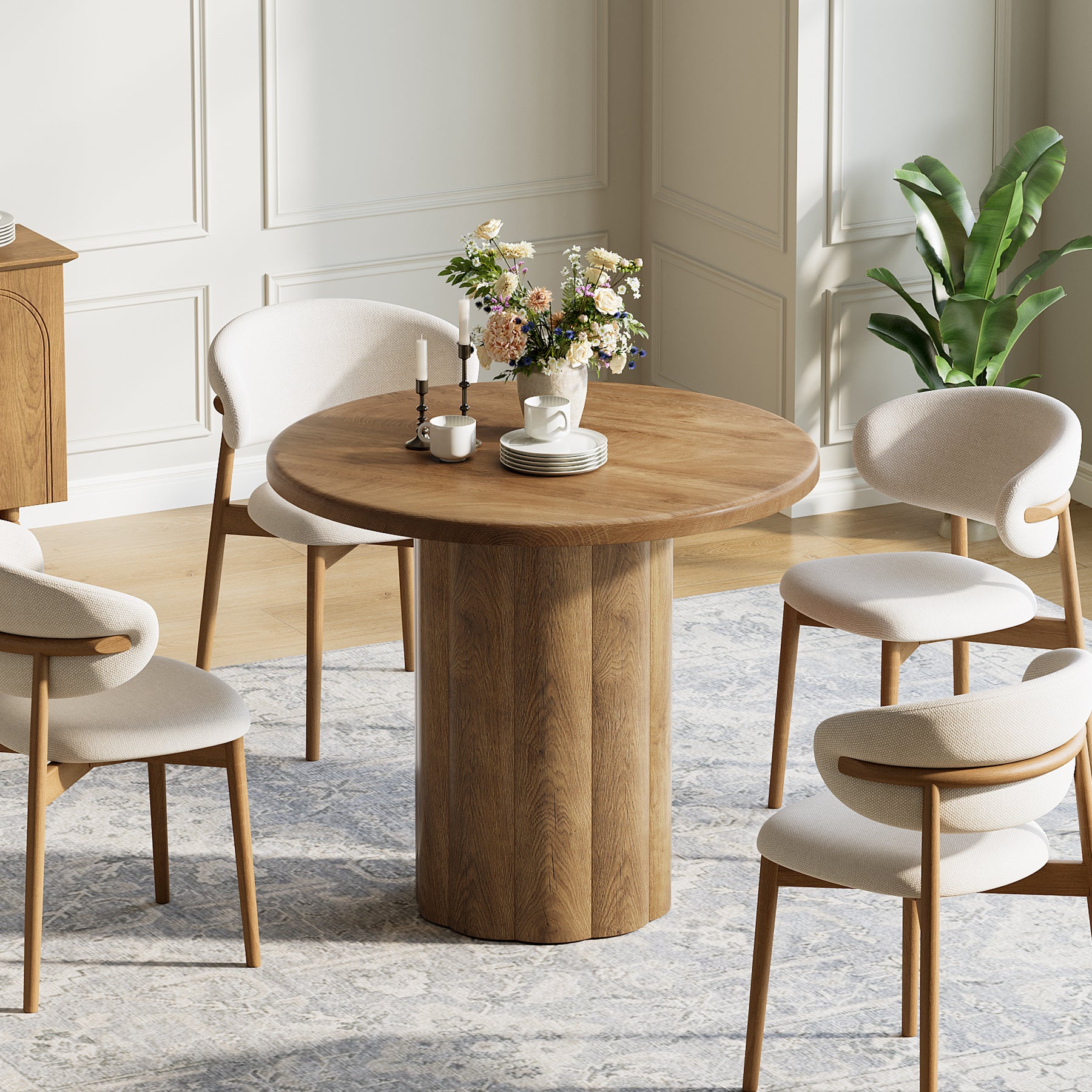 31.5" Dining Table, Small Round Kitchen Table with Sturdy Base for 2-4