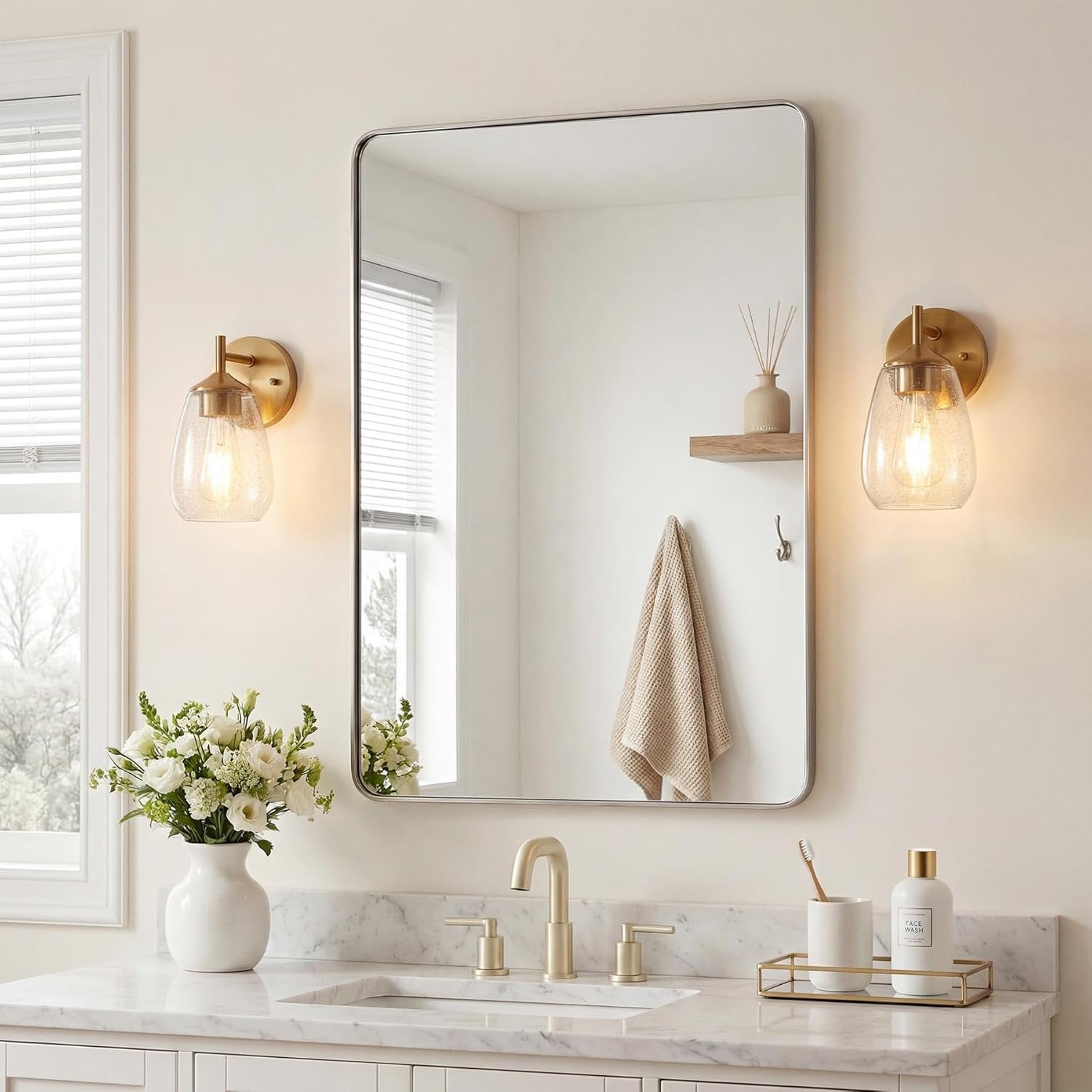 1-Light Bathroom Light Fixtures, Modern Vanity Wall Lights with Clear Glass Shades(Set of 2)