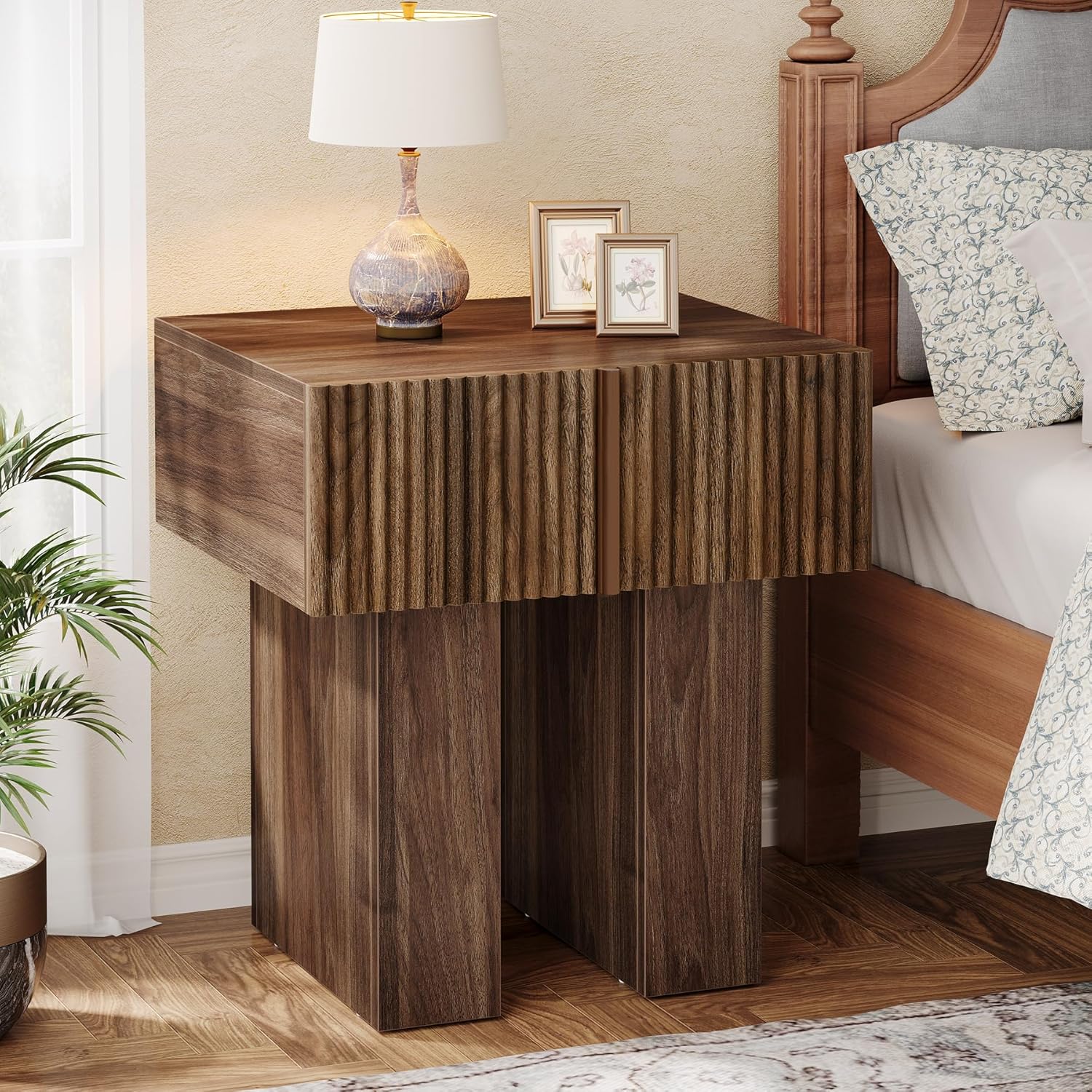 19.6" Fluted Nightstand, Wooden Bedside Table with Storage Drawer Tribesigns