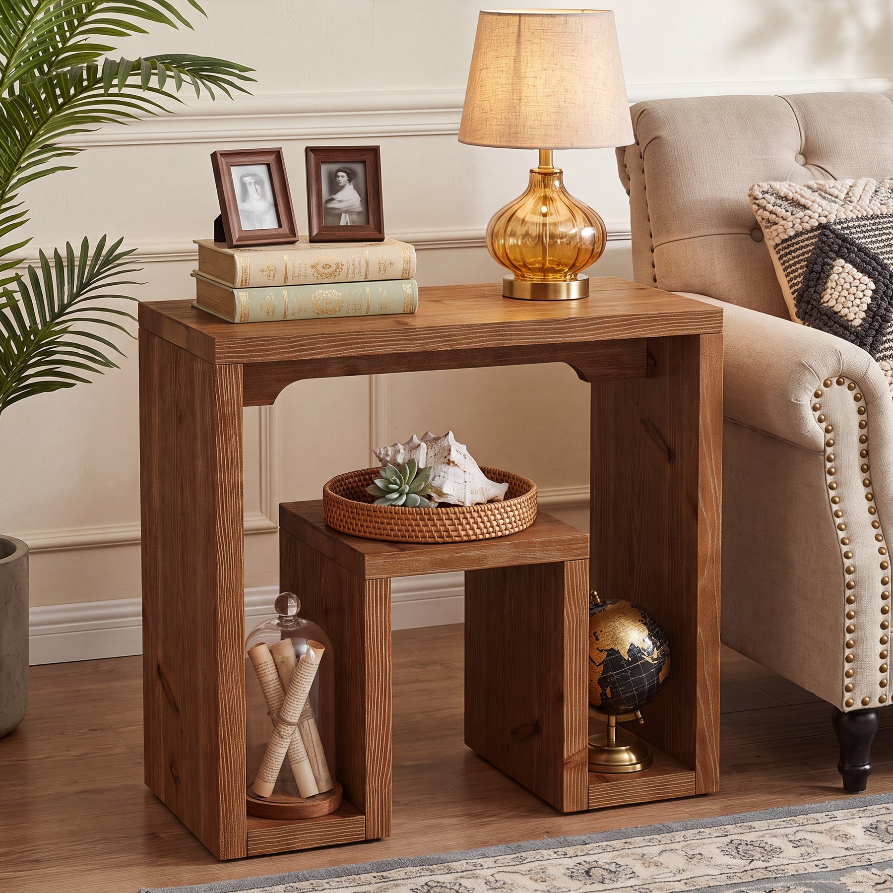 Solid Fir Wood End Table, U-Shaped Farmhouse Side Table Accent Table for Living Room