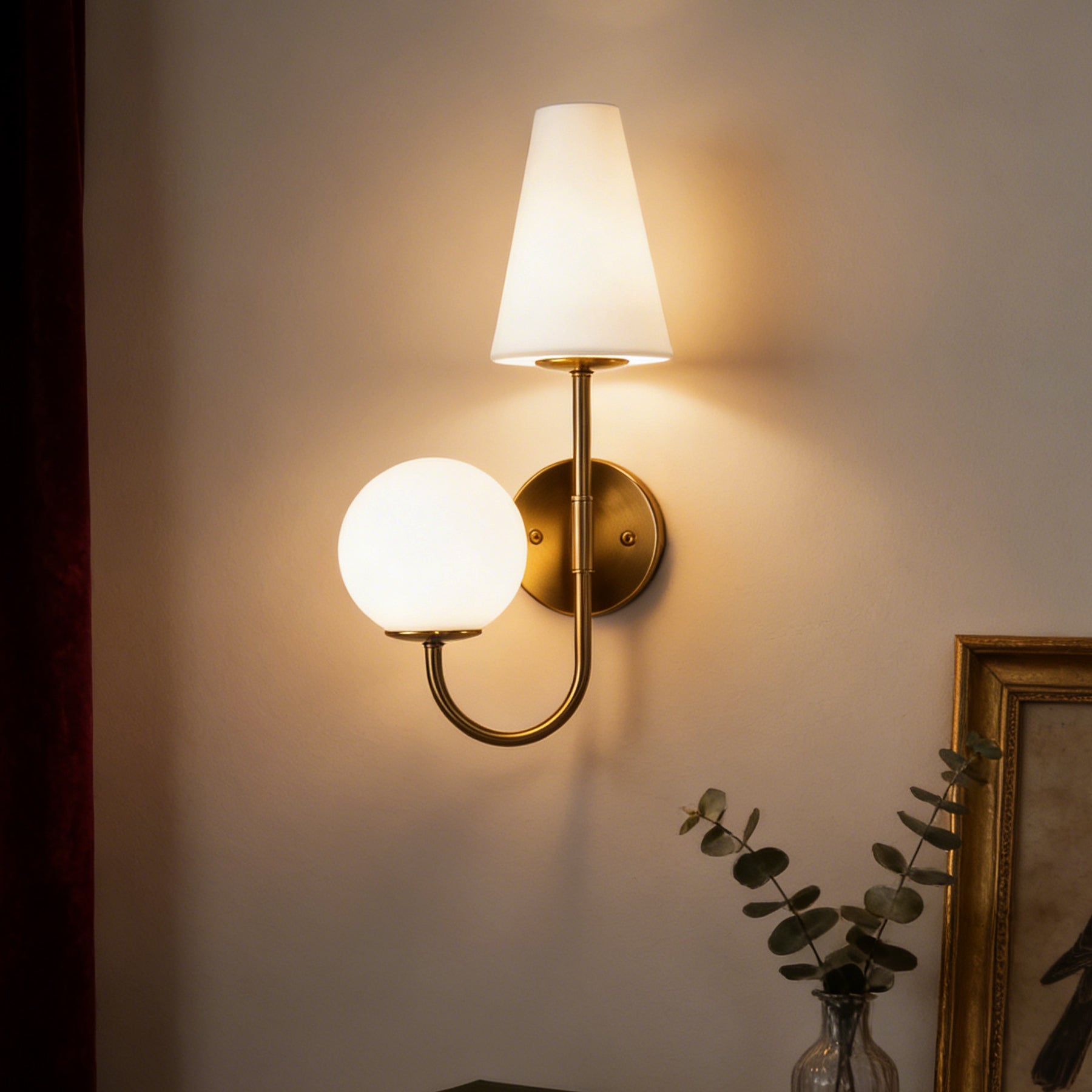 Double-Headed Wall Sconce, Elegant Wall Lamp Light Fixtures with Glass Shade