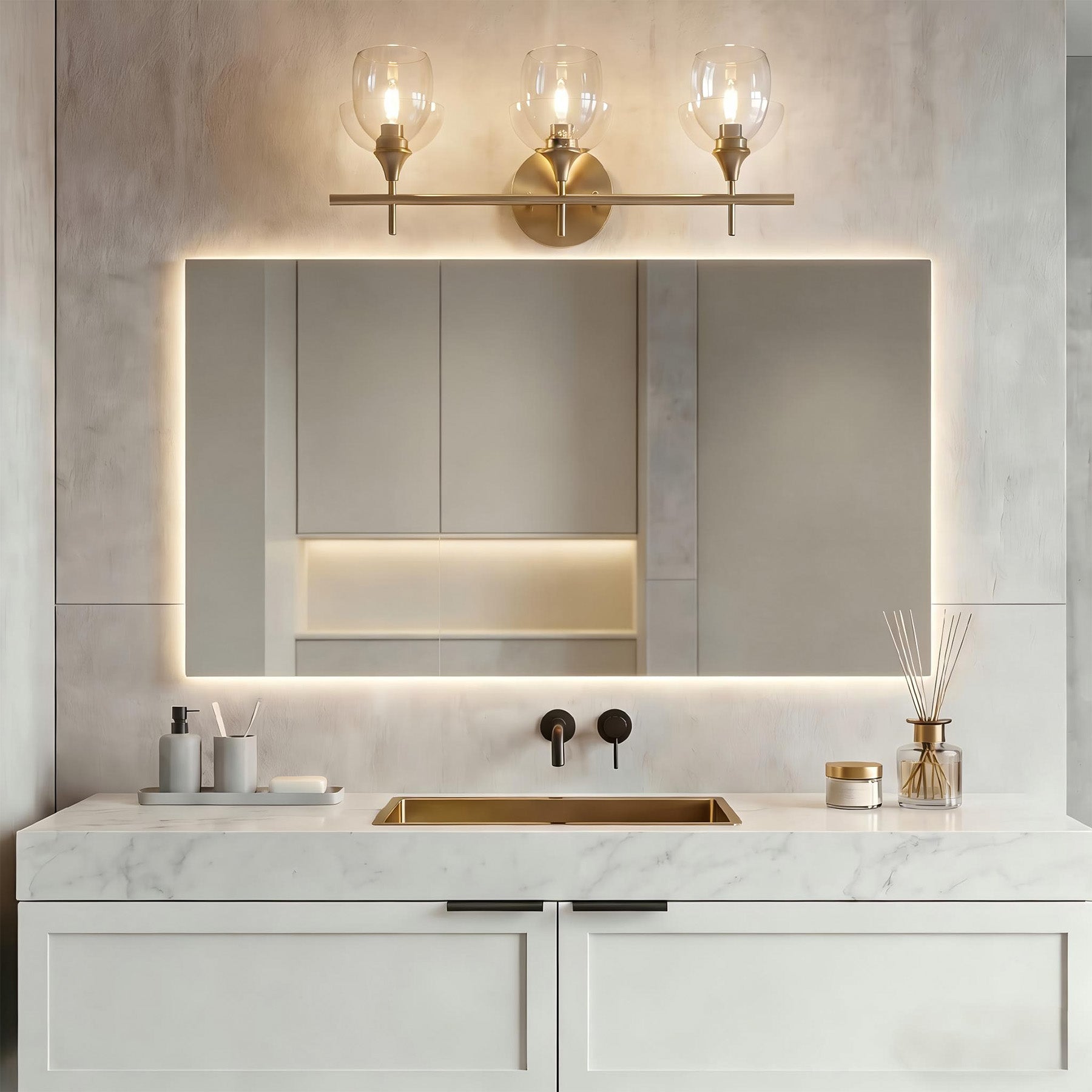 3-Light Bathroom Vanity Light, Modern Wall Sconce with Clear Glass Shades