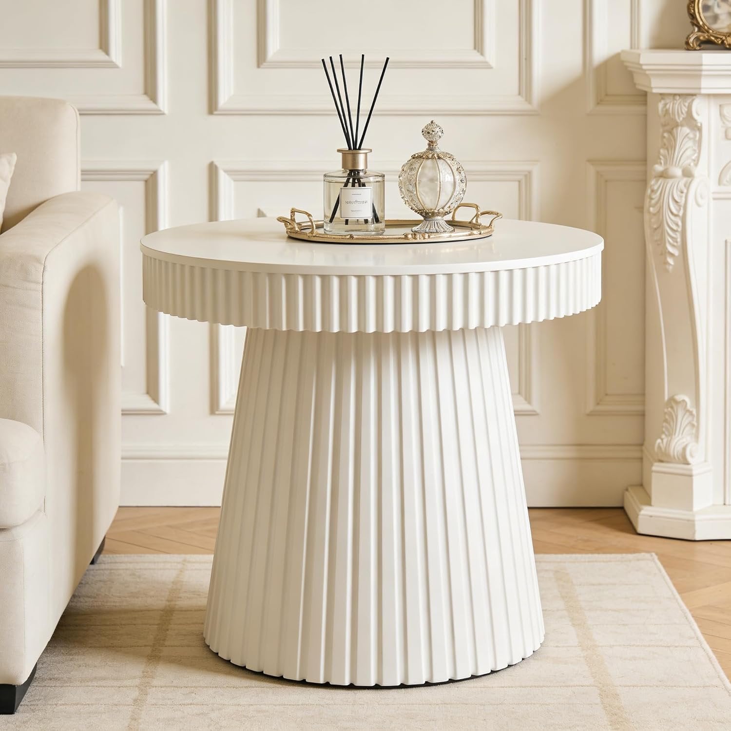 31.5" End Table, Round Bedside Table Nightstand with Fluted Pedestal